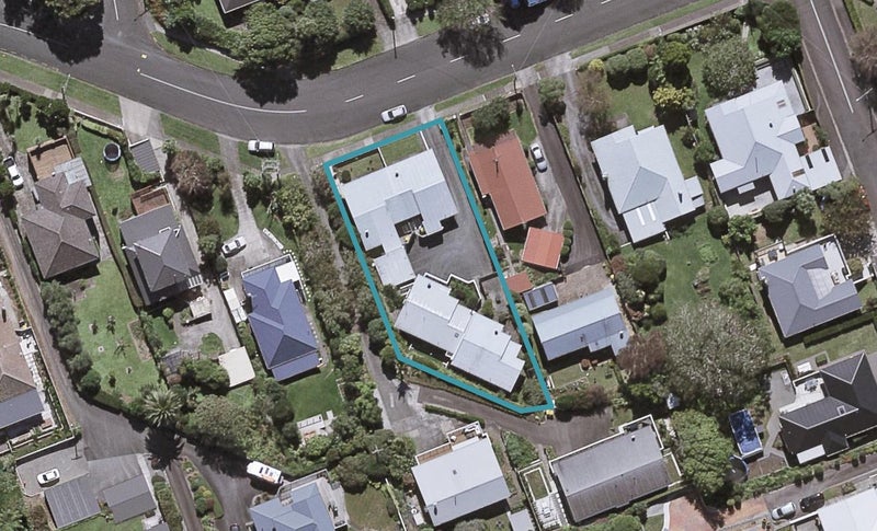 3/20 Rimu Street, Strandon, New Plymouth - Carousel 1
