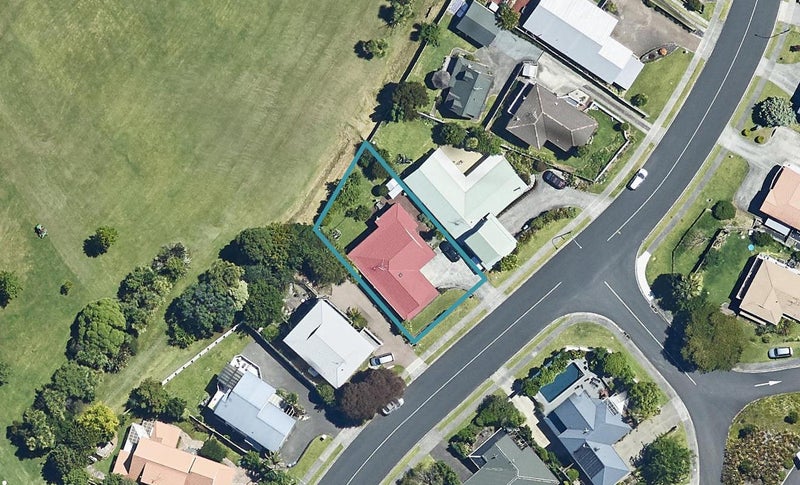 62 Carlton Street, Bellevue, Tauranga - Carousel 1