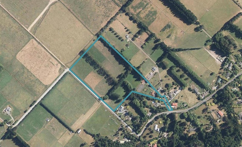 262D Katherine Mansfield Drive, Whitemans Valley, Upper Hutt - Carousel 1