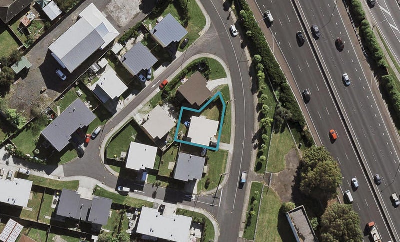 24 Wymondley Road, Otara, Auckland - Carousel 1