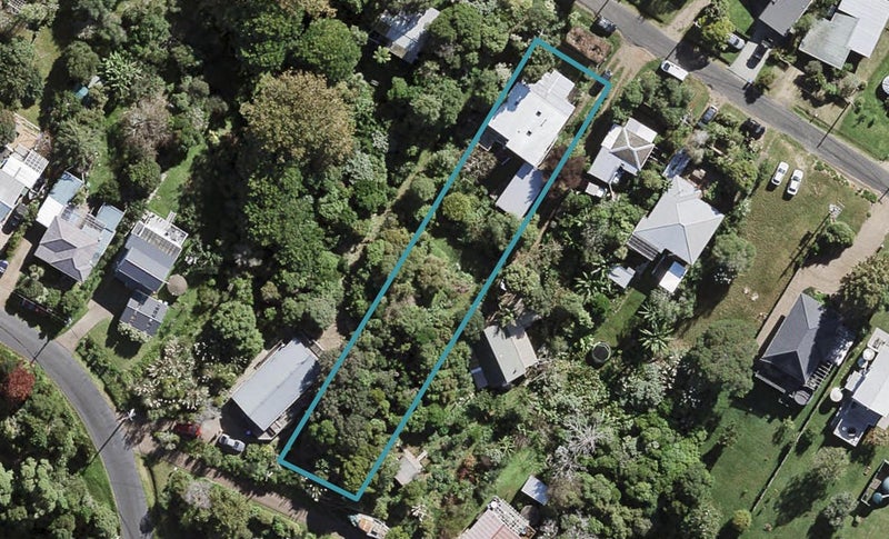 17 Ridge Road, Oneroa, Waiheke Island - Carousel 1