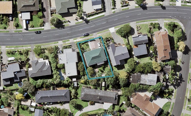 49 Bramley Drive, Farm Cove, Auckland - Carousel 1
