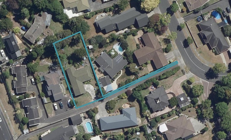 14 Woodland Drive, Flagstaff, Hamilton - Carousel 1