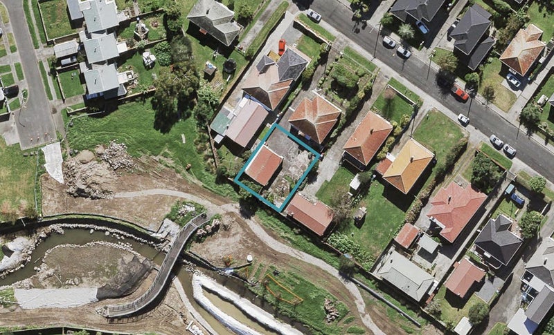 12B Triton Avenue, Mount Albert, Auckland - Carousel 1
