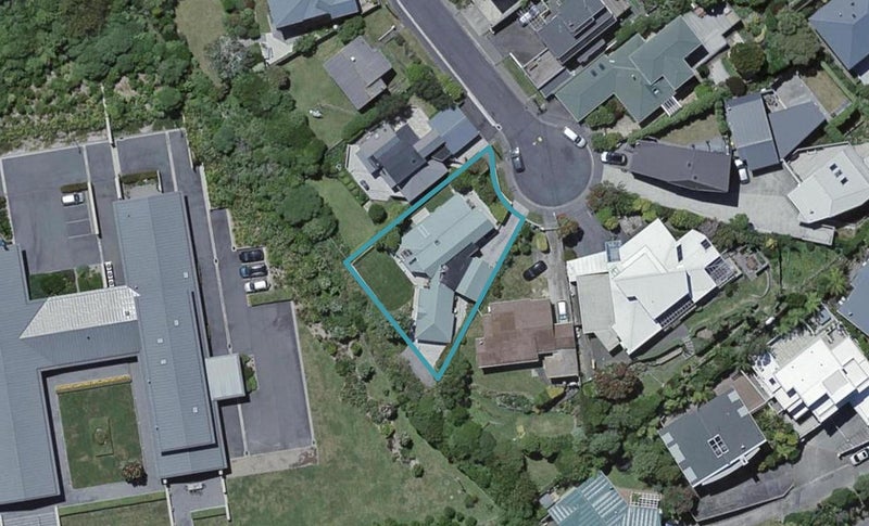 54 Waru Street, Khandallah, Wellington - Carousel 1