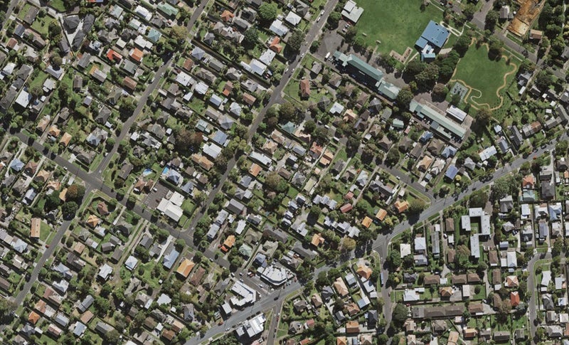 9A Rangipawa Road, One Tree Hill, Auckland - Carousel 1