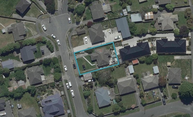 2 Eden Place, Bryndwr, Christchurch - Carousel 1