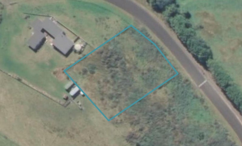 44 Strathnaver Drive, Waikawa Beach, Levin - Carousel 1