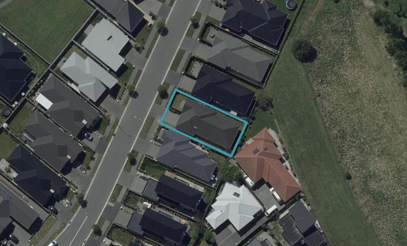 26 Bronco Drive, Aidanfield, Christchurch - Carousel 1