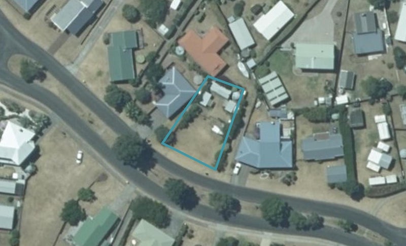17 Charles Green Drive, Cooks Beach - Carousel 1