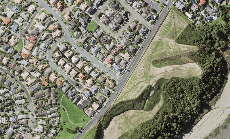 52 Jane Eyre Drive, Somerville, Auckland - Carousel 1
