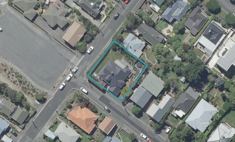 26 Fairfax Street, Maori Hill, Dunedin - Carousel 1