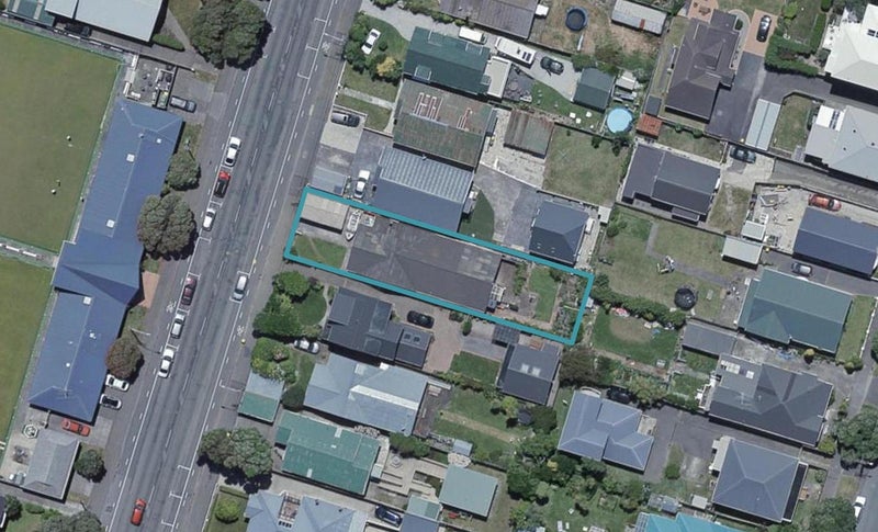 261 The Parade, Island Bay, Wellington - Carousel 1