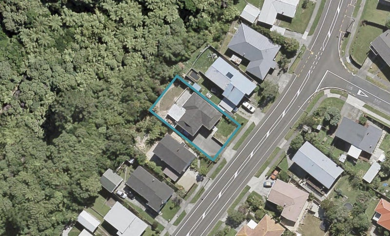 77 Major Drive, Kelson, Lower Hutt - Carousel 1