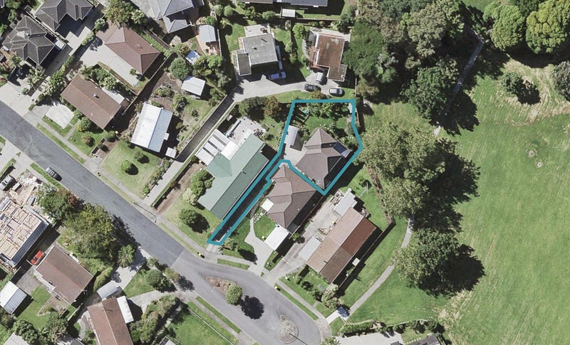 22A Cairngorm Place, Highland Park, Auckland - Carousel 1
