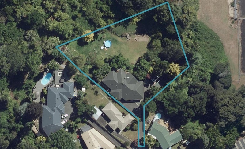 16 Golden Place, Fairfield, Hamilton - Carousel 1