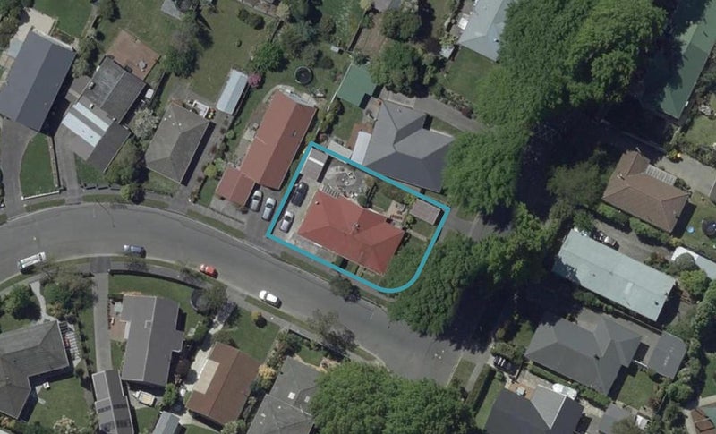 2 Glamis Place, Cashmere, Christchurch - Carousel 1