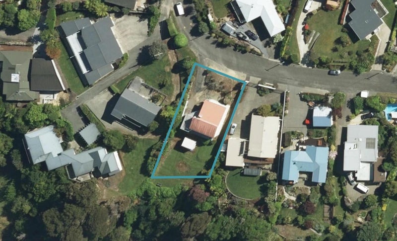 16 Anarewa Crescent, Kaiteriteri - Carousel 1