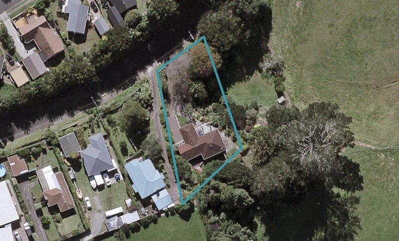 13 Davies Road, Hurdon, New Plymouth - Carousel 1