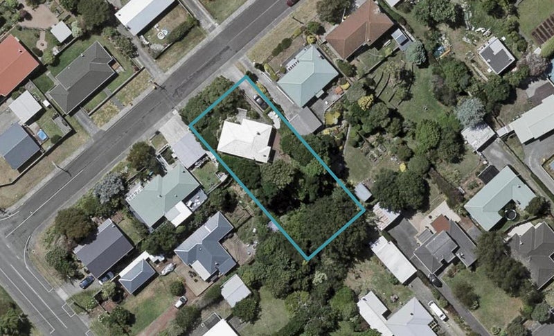 6 Francis Road, Paraparaumu Beach, Paraparaumu - Carousel 1