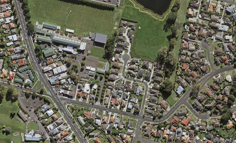 18 Matuhi Grove, Papatoetoe, Auckland - Carousel 1