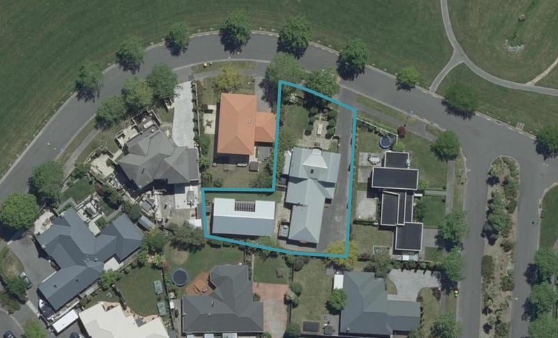 56 Willowview Drive, Redwood, Christchurch - Carousel 1