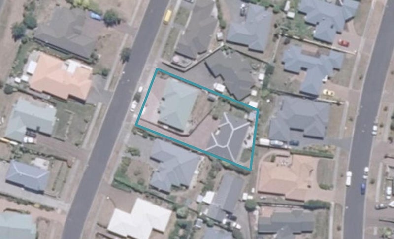16A The Grove, Nukuhau, Taupo - Carousel 1