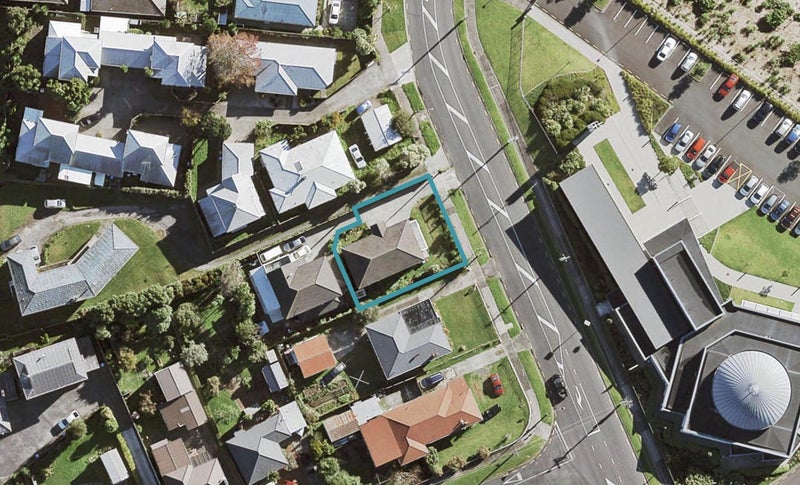 251 Richardson Road, New Windsor, Auckland - Carousel 1