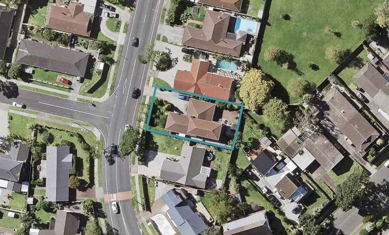 190 Prince Regent Drive, Farm Cove, Auckland - Carousel 1