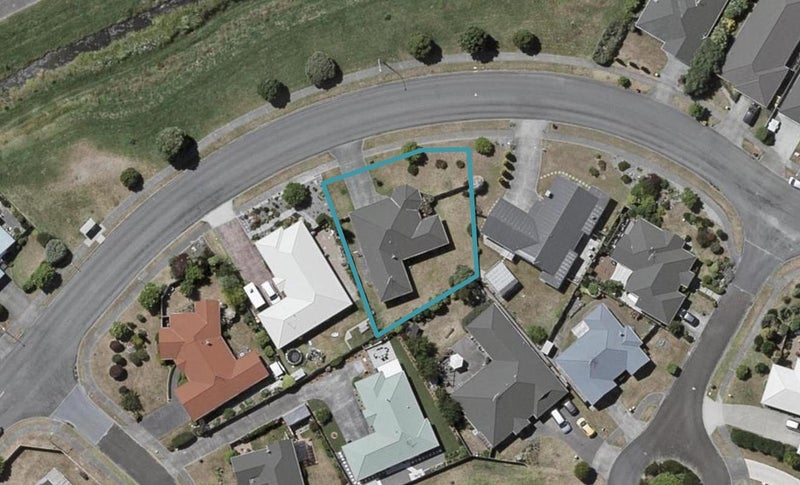 24 Murray Court, Paraparaumu Beach, Paraparaumu - Carousel 1