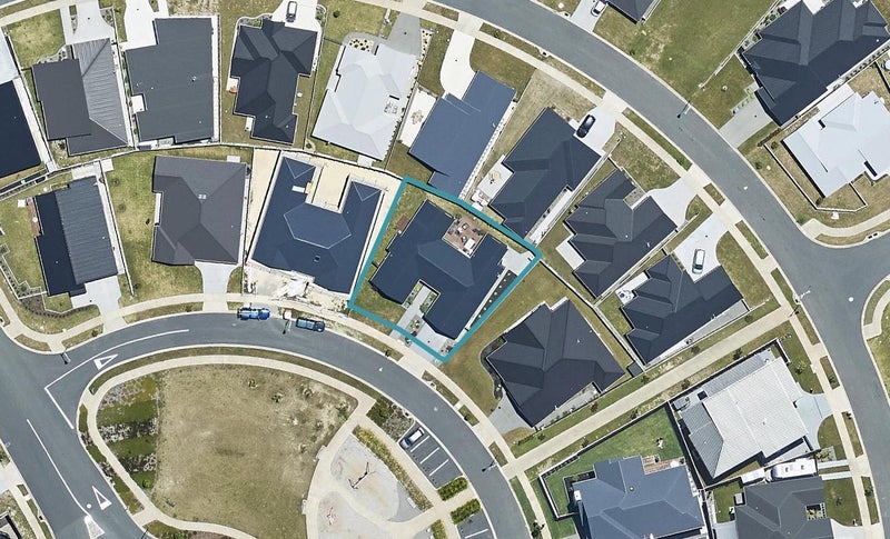 7 Matepu Crescent, Pyes Pa, Tauranga - Carousel 1