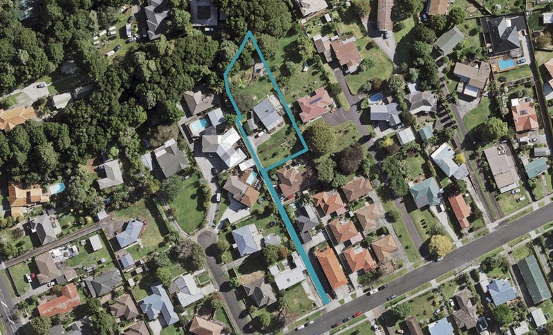 16A Arthur Road, Hillpark, Auckland - Carousel 1