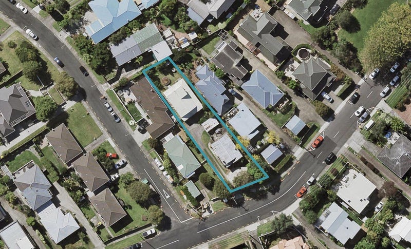 1/33 Nile Road, Milford, Auckland - Carousel 1