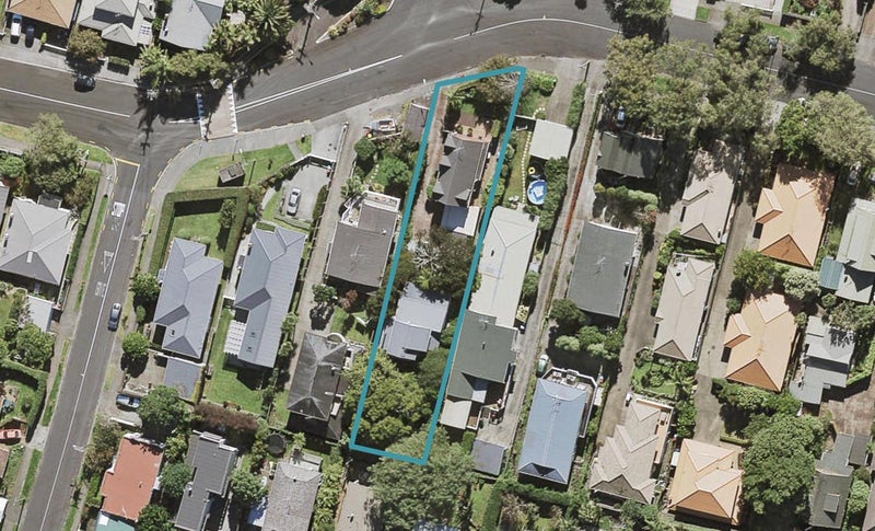 1/64 Peary Road, Mount Eden, Auckland - Carousel 1