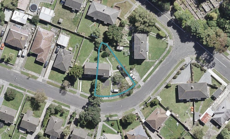 25 Harris Street, Naenae, Lower Hutt - Carousel 1