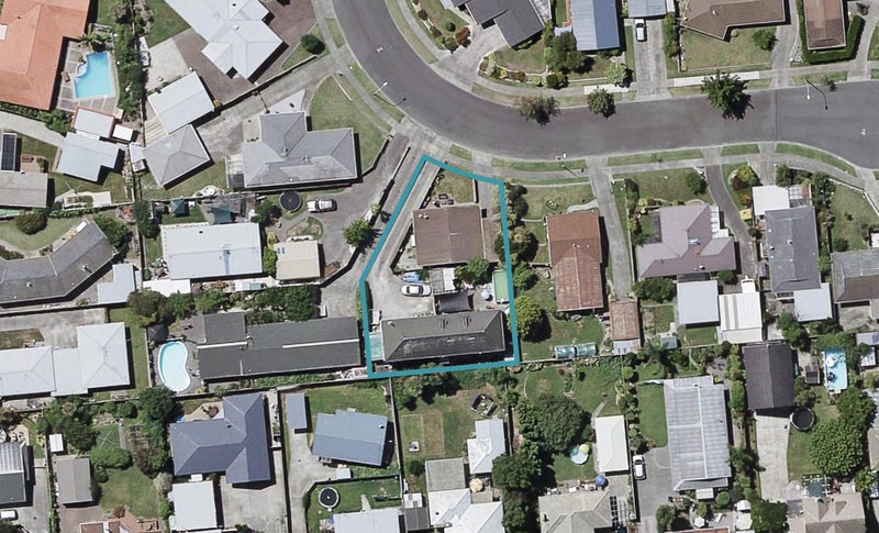 12 Cardiff Place, Tamatea, Napier - Carousel 1