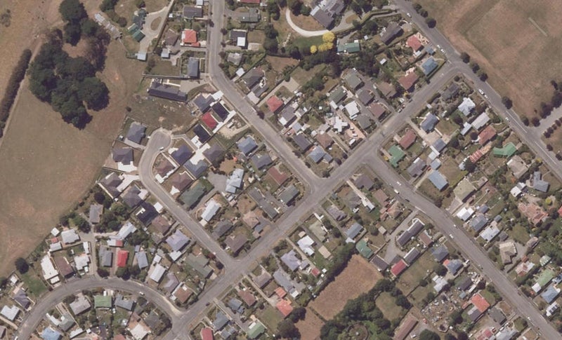 3 Holmes Street, Holmes Hill, Oamaru - Carousel 1