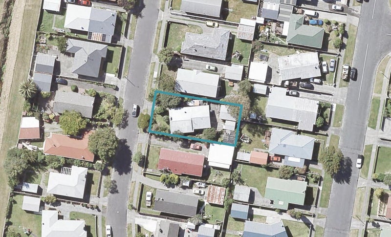 12 Momona Street, Wainuiomata, Lower Hutt - Carousel 1