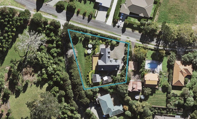 12A Wicklam Lane, Greenhithe, Auckland - Carousel 1