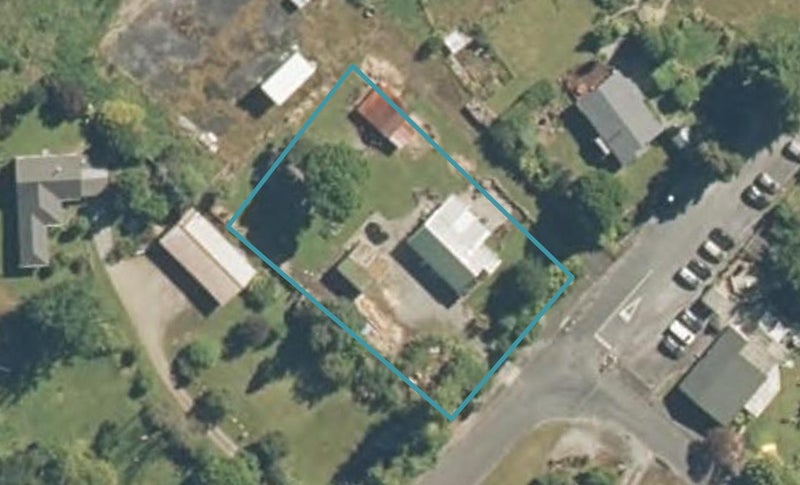 13 Camp Street, Kaniere, Hokitika - Carousel 1