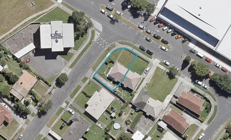 27 Taine Street, Taita, Lower Hutt - Carousel 1