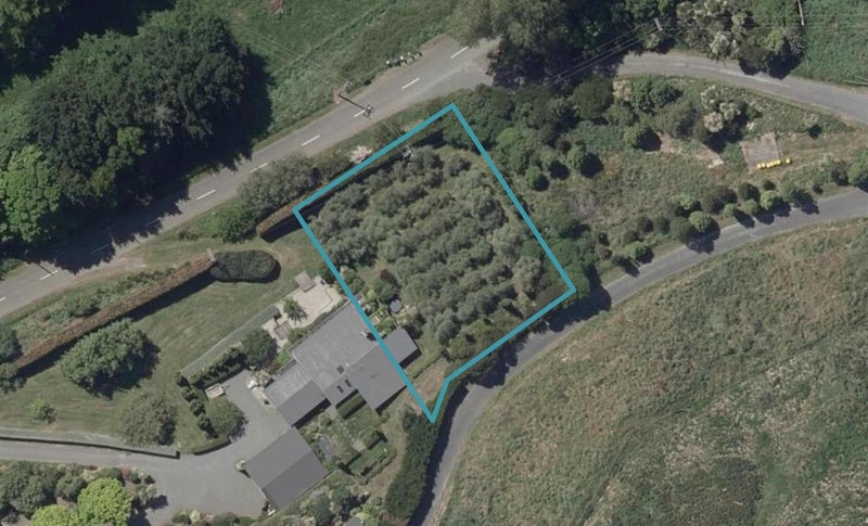 98 Early Valley Road, Christchurch - Carousel 1