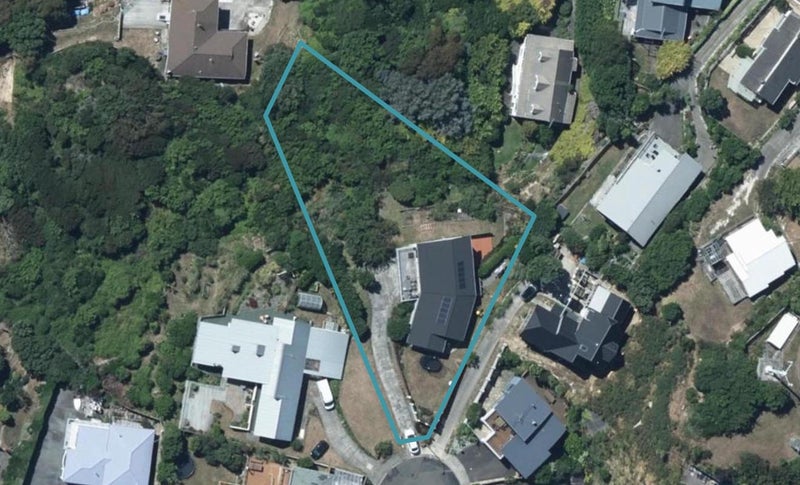 11 Tregear Place, Camborne, Porirua - Carousel 1