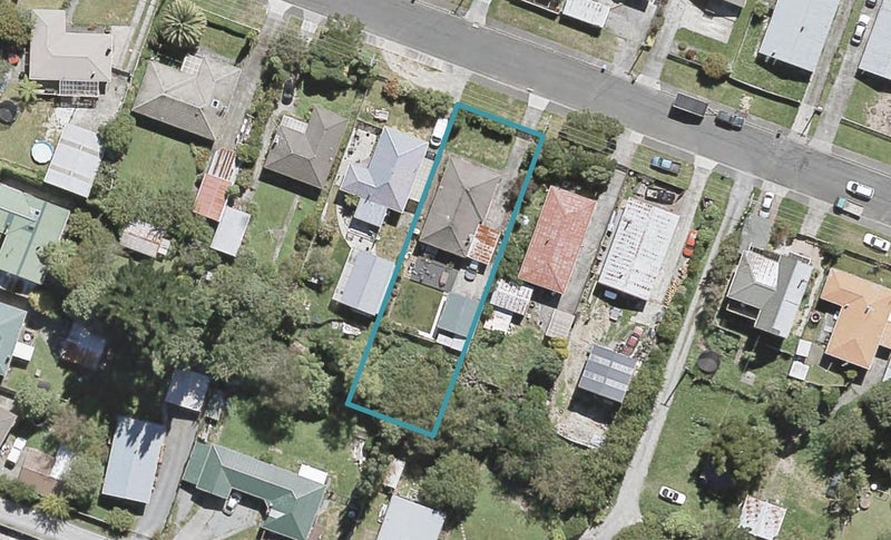 56 Gillespies Road, Birchville, Upper Hutt - Carousel 1