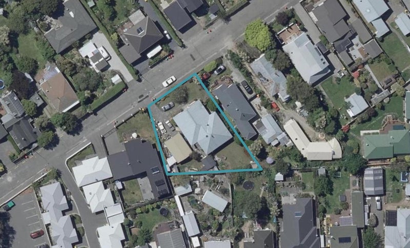 22 Flavell Street, Heathcote Valley, Christchurch - Carousel 1