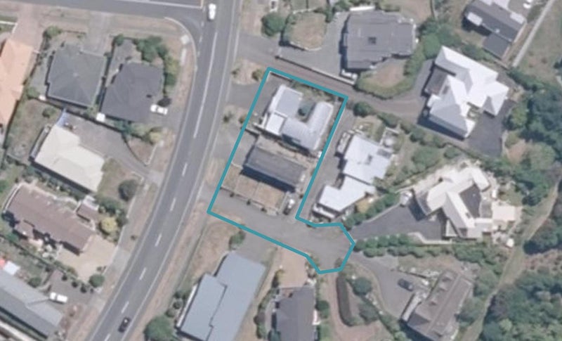 2/59 Arrowsmith Avenue, Waipahihi, Taupō - Carousel 1