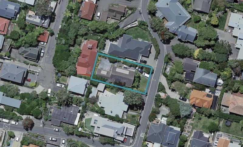 16 Roscoe Terrace, Wadestown, Wellington - Carousel 1