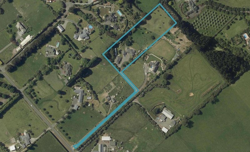 94 Tutaki Road, Kelvin Grove, Palmerston North - Carousel 1