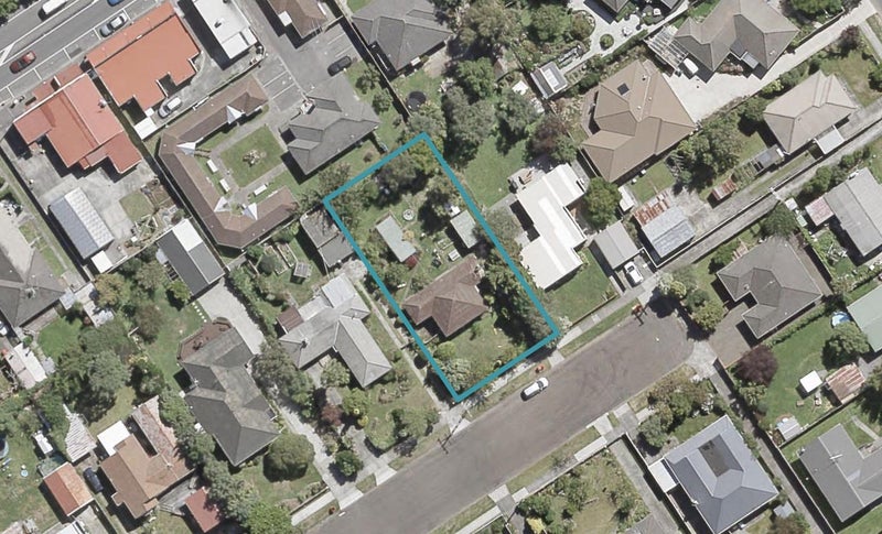 13 York Avenue, Heretaunga, Upper Hutt - Carousel 1