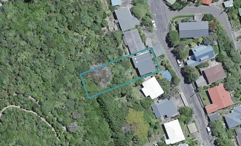34 St Albans Avenue, Karori, Wellington - Carousel 1